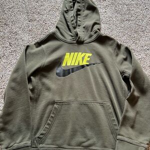 Boys Nike Hoodie Size L
